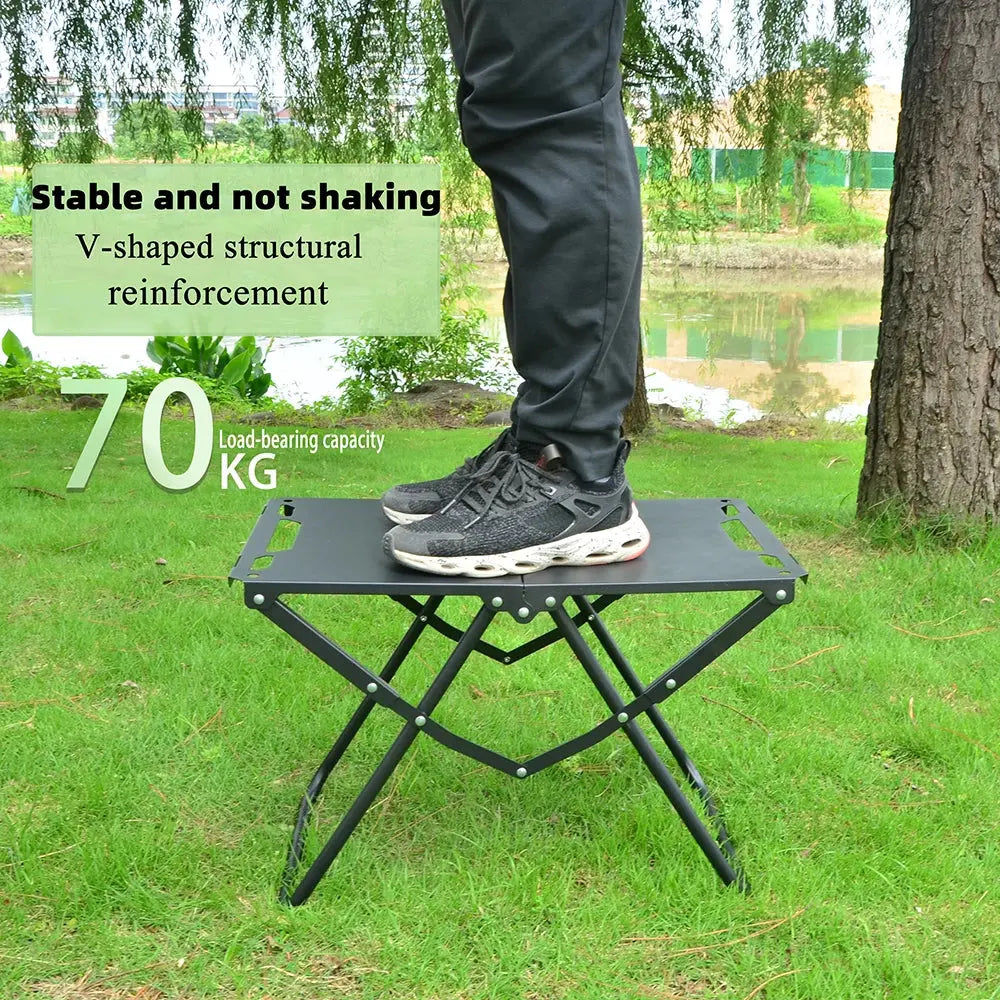 Table pliante IGT RESISTLAND – Portable et pratique CaravanSwitch