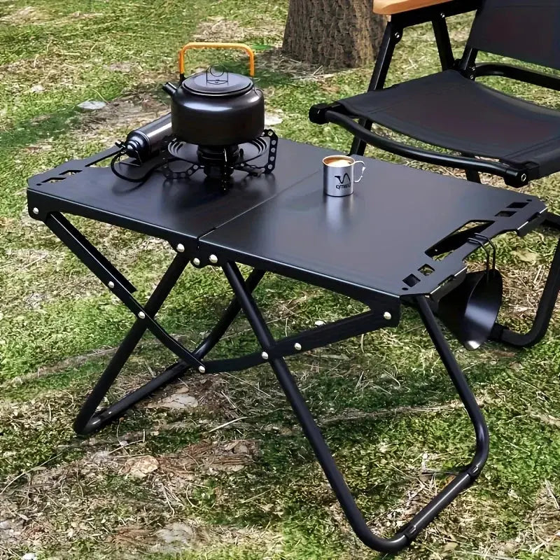 Table de camping pliable en acier au carbone – Légère et polyvalente CaravanSwitch