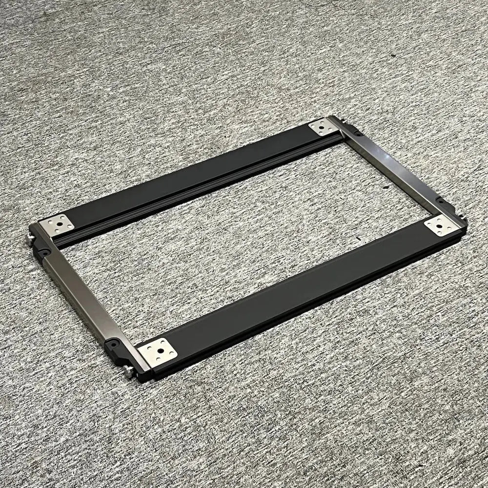 Table pliante MICHSO IGT à cadre extérieur CaravanSwitch