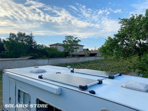 Kit panneau solaire camping-car MPPT 2x100W UNITECK : double puissance, vraie autonomie CaravanSwitch Kit panneau solaire camping-car MPPT 2x100W UNITECK : double puissance, vraie autonomie